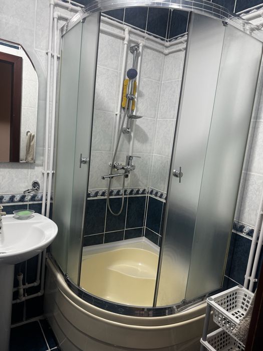 Сдам 2 комнатная квартира.