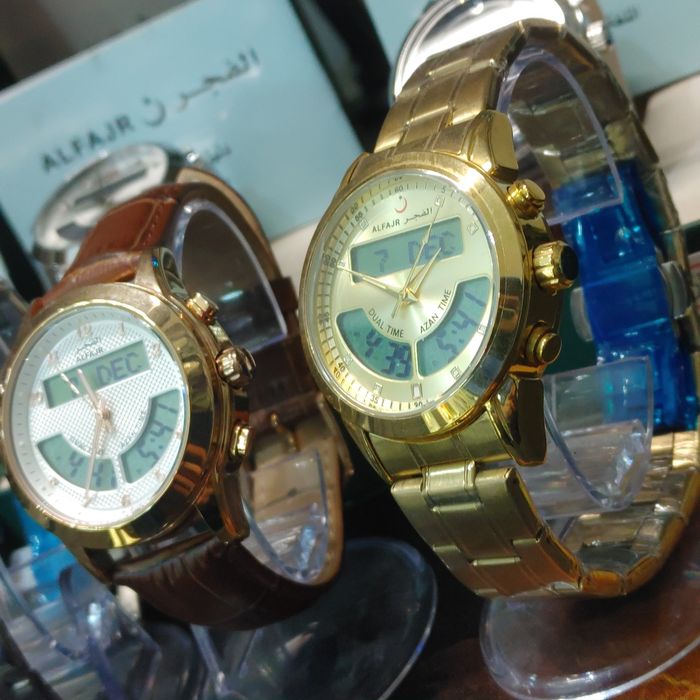 AL FAJR AAA soatlarini ko'p madellari bor