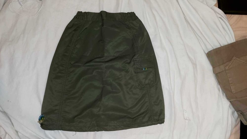 Зелена шушлякова пола