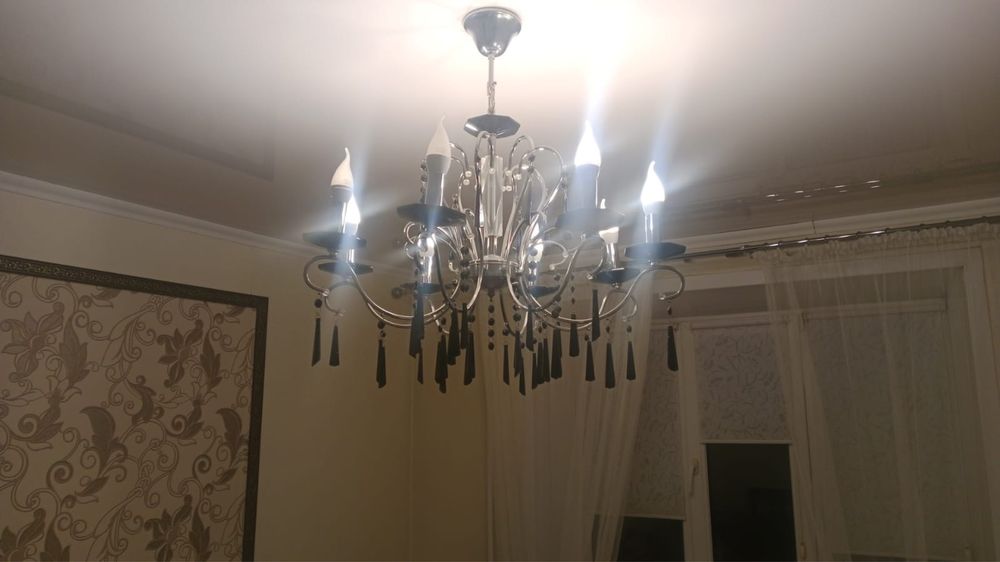 продам люстру 3000 тг