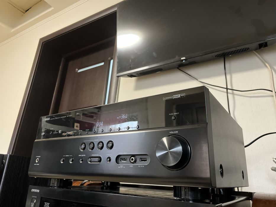 Yamaha RX-V677 4k/7.2/wifi/Airplay/Spotify/Arc/usb etc