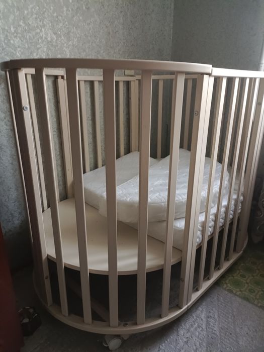 Продам детскую кровать