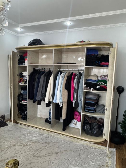 Продам спальный гарнитур 200000 б/у Алматы