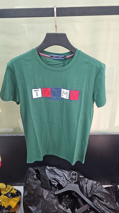 Брендовые футболки