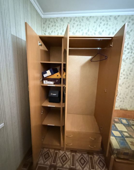 Продам Шкаф есть доставка