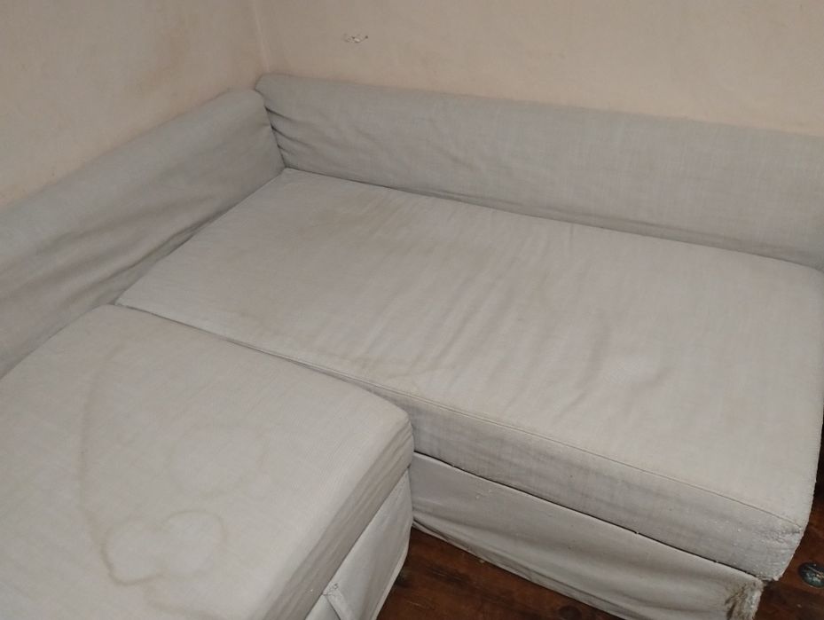 Ъглов диван HOLMSUND