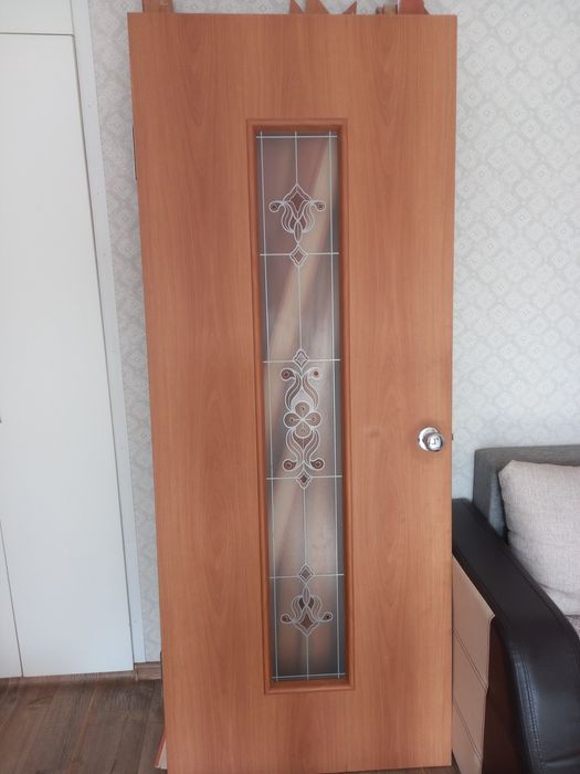 Продам межкомнатные двери