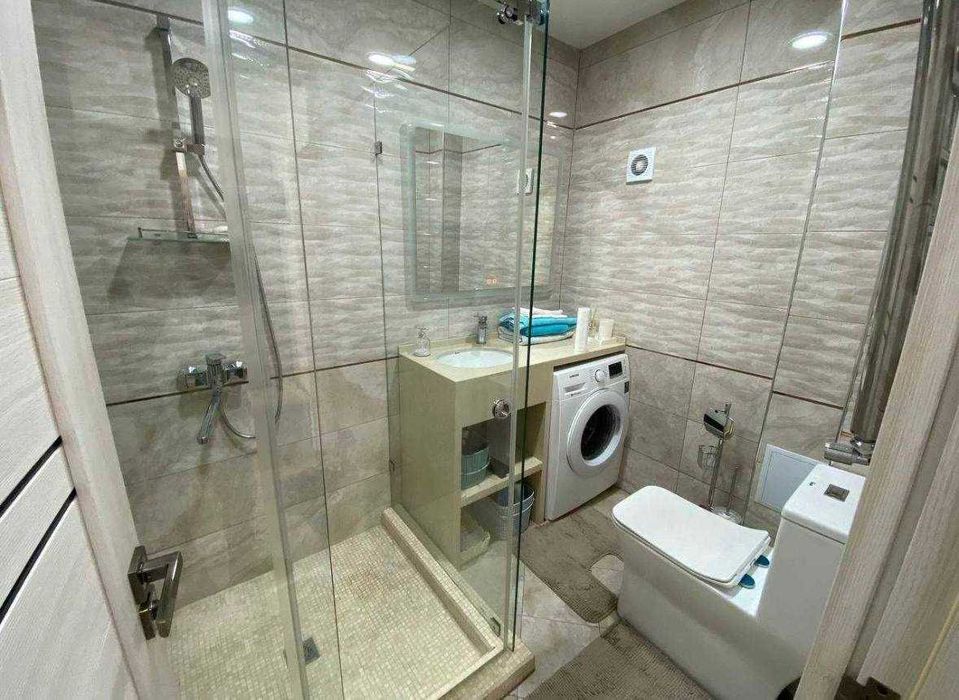 Сдаею 1 х комнатная квартира Мирободскии Р-Н Метро Ойбек  408*