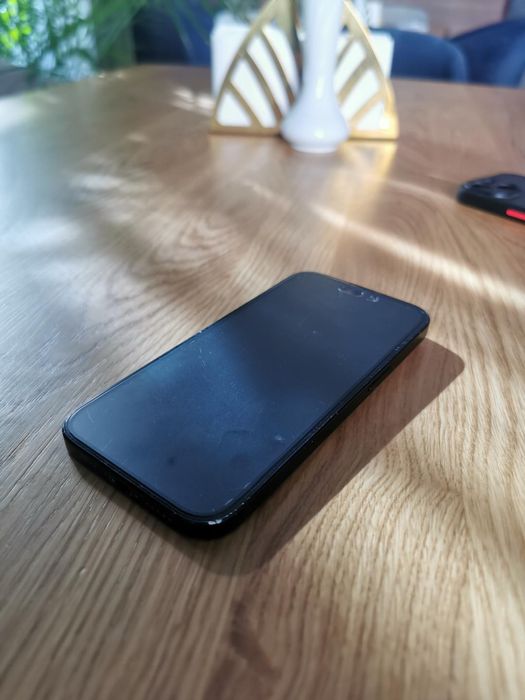 iPhone 15 128gb!