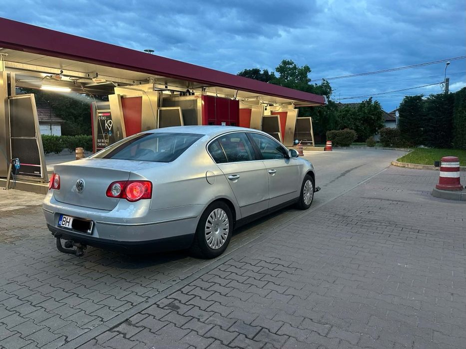 Vând   Passat B6