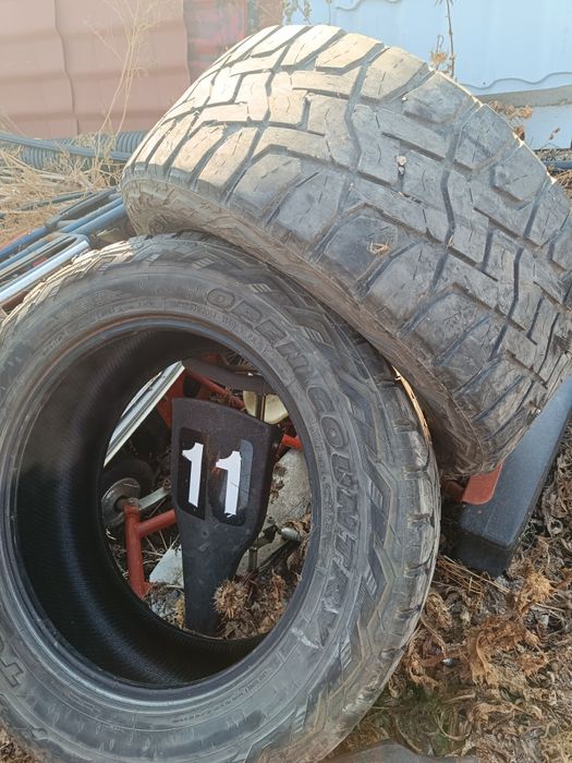 Гуми 33 12.50 R 20/ 275 60 20