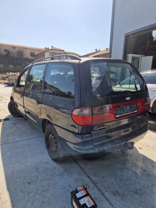 Volkswagen Sharan Galaxy 1.9 TDI (на части)