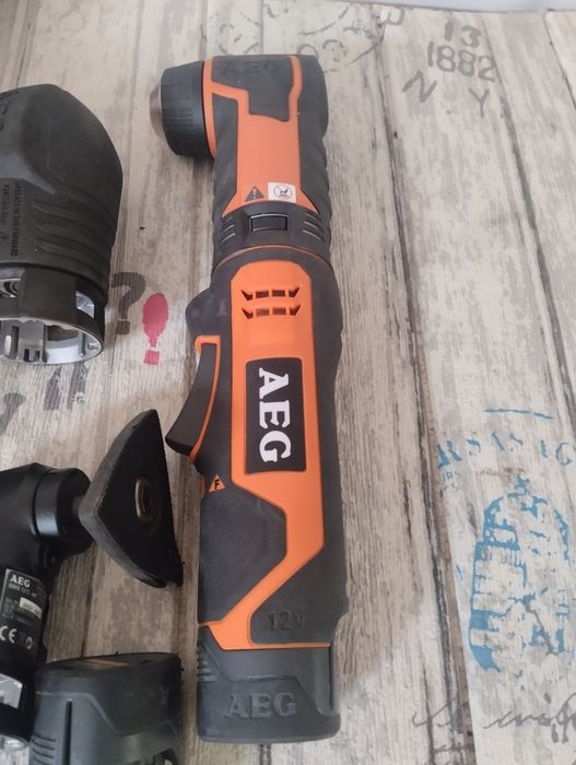Машинка на AEG   lithium-ion батерия