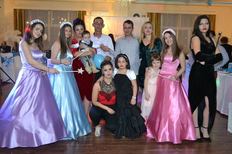 Video foto dj nunta botez ursitoare filmare fotograf lumini