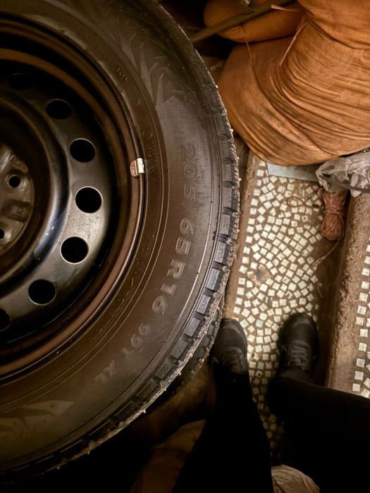 Зимние шины продается! 
[15.02, 17:48