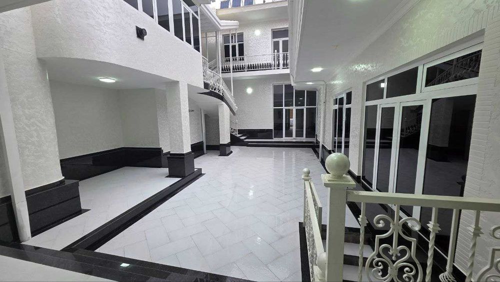 2х этажной дом на 2 семьи, со всеми удобствами по ул.Гагарина