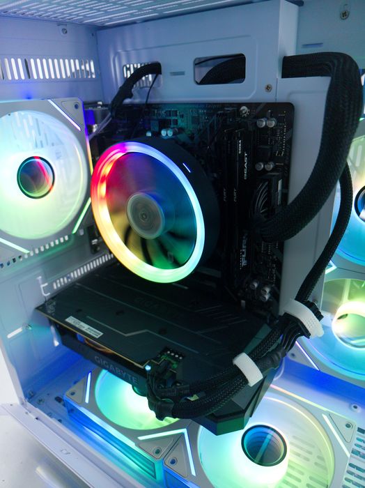 PC Gaming Desktop Ryzen 5 GTX 1660 TI  32GB DDR4 SSD 256gb HDD 2TB win 11