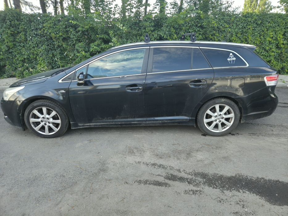 Toyota avensis T27 D-cat