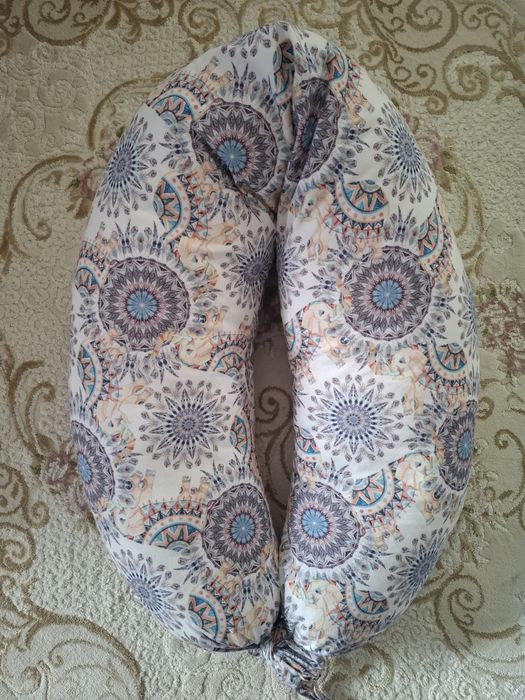 Възглавница за кърмене и бебешко гнездо