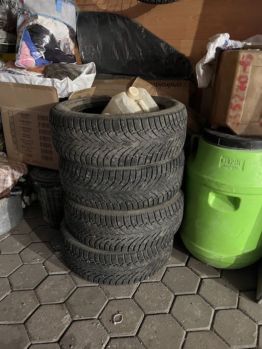 Продам шины formula