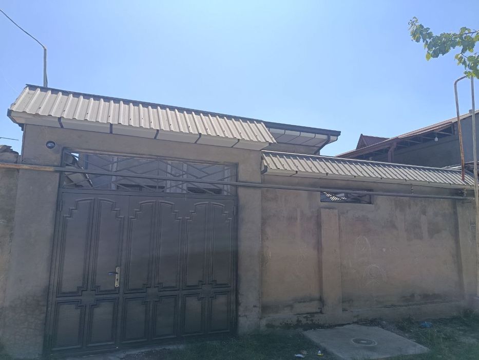 Ховли сотилади 1,6 сотих