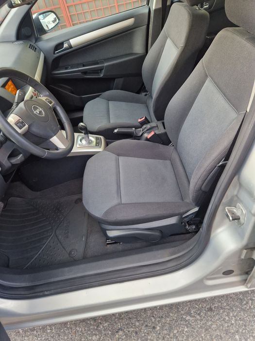 Opel Astra 1,6 automat Easytronic