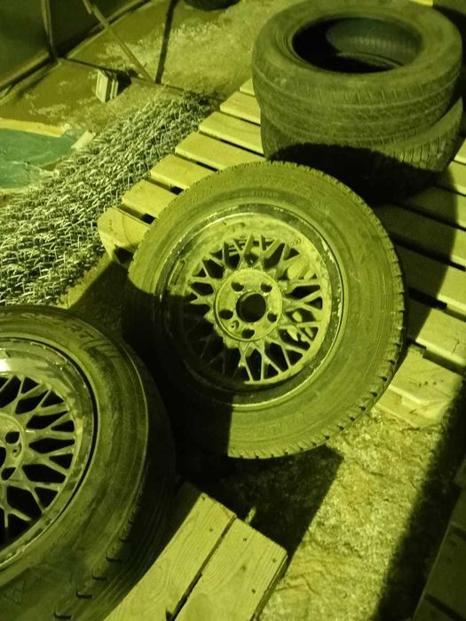 Продаются шины 225/60/R16