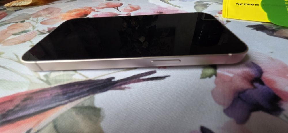 Продам айфон 13, 128gb