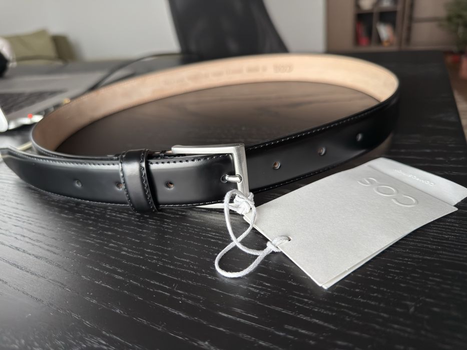 COS Curea de piele neagra