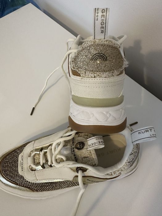 Сникерси нови 38 номер на KURT GEIGER London