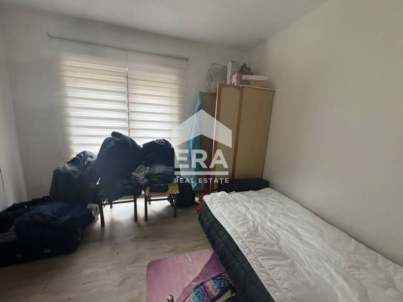 САМО в ЕРА имоти ХАСКОВО! Тристаен апартамент с бизнес помещение