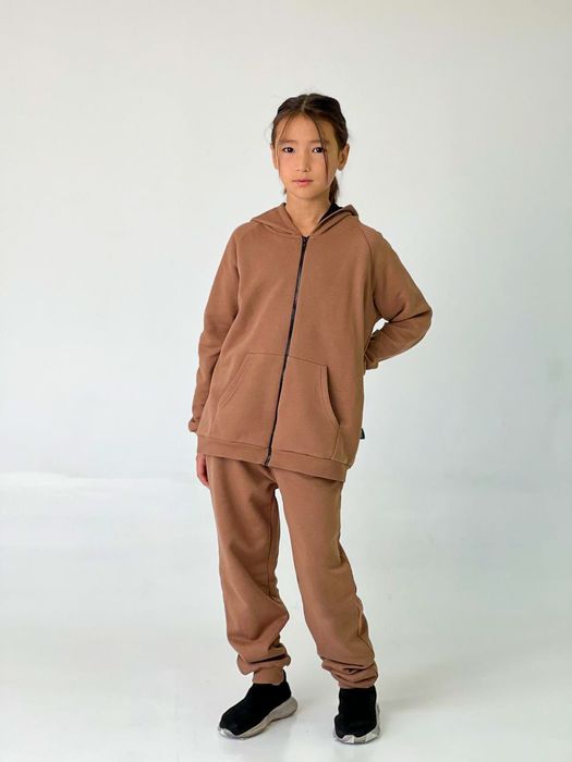 Детский спортивный костюм