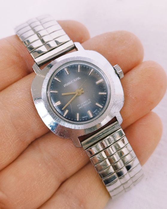 Ceas de damă vintage Mirexal mecanic, 17 Rubine, anii 1950.