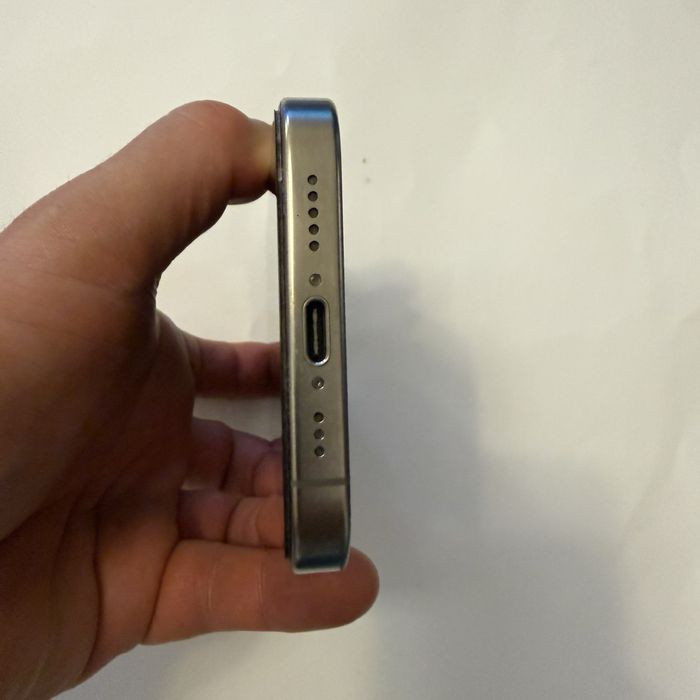 Apple iPhone 16 Pro 512GB Desert Titanium