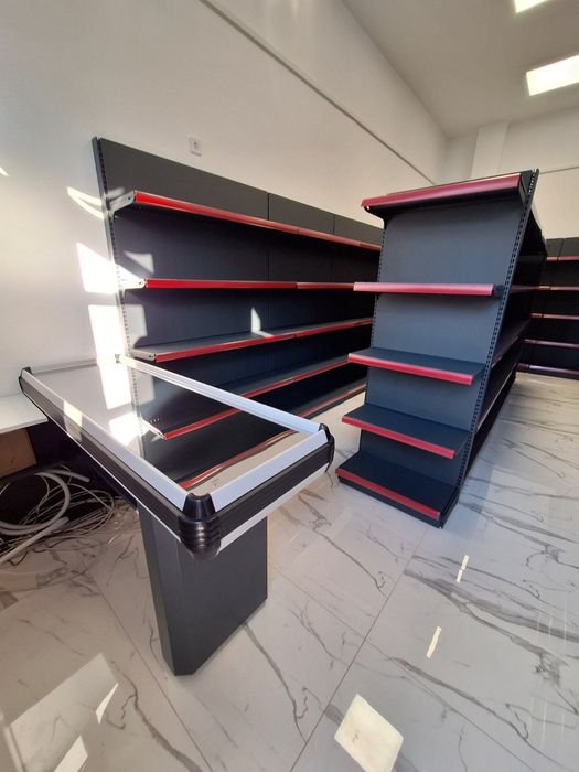 Продавам стелажи за магазин