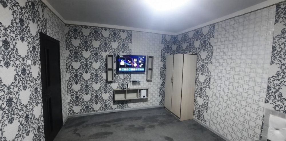 ЦУМ 1 комнатная квартира 110 школа