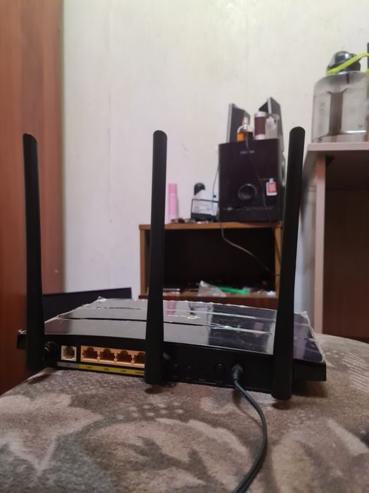 Роутер Tp link TD-W9977