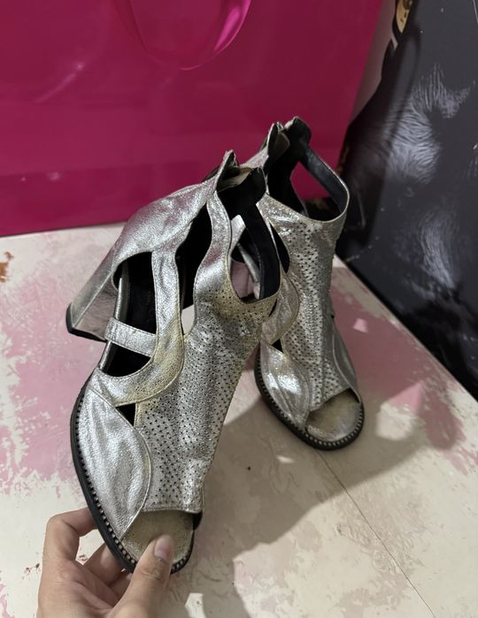 Каблуки,босоножки, ботильоны