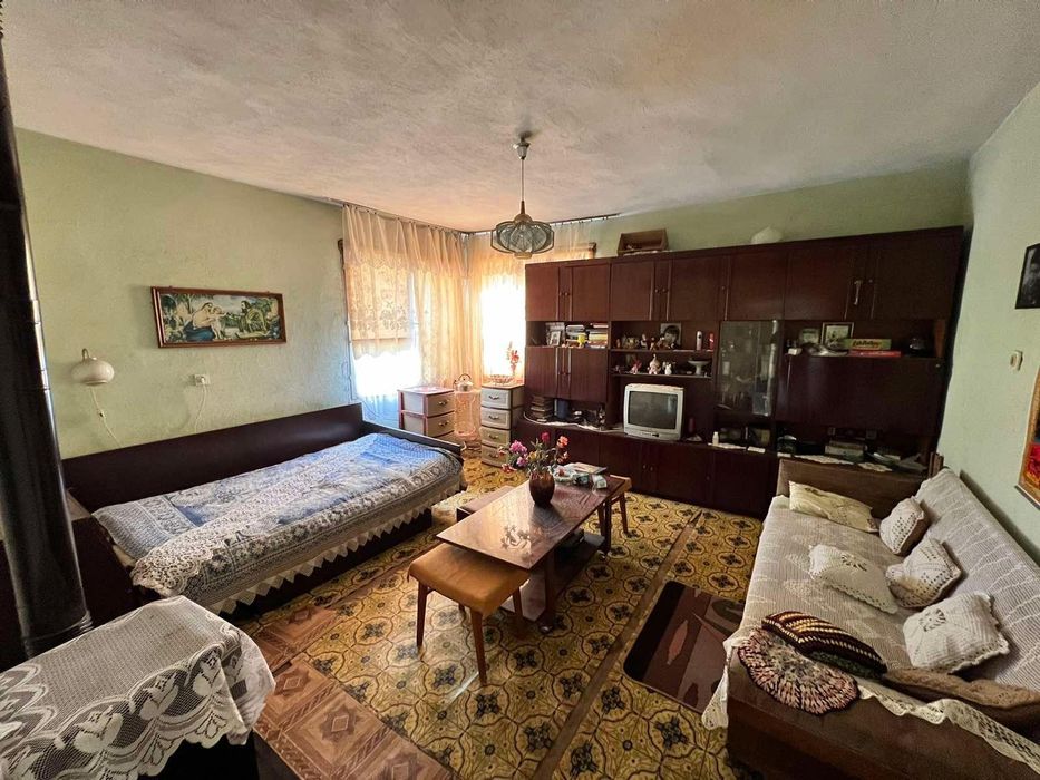 Продава се Къща в Стара Загора, Три чучура - север - 190 кв.м за 534 €/кв.м - Снимка #8
