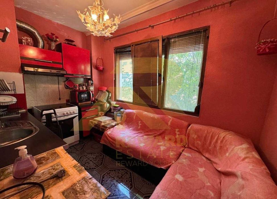 Продава се Двустаен апартамент в София, Център - 65 кв.м за 2154 €/кв.м - Снимка #4