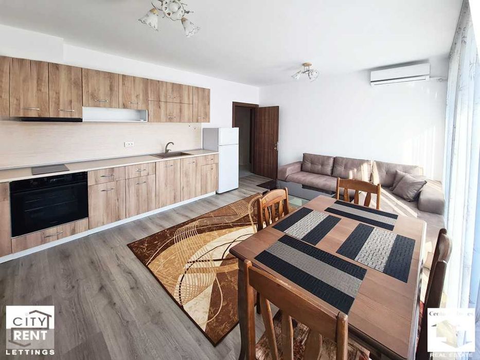 Дава се под наем Тристаен апартамент в Велико Търново, Център - 80 кв.м за 410 € - Снимка #1