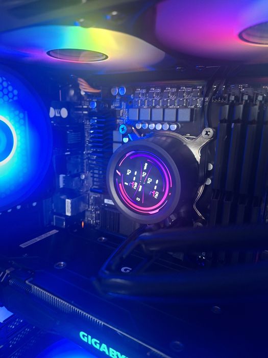 PC Gaming nou, I5 12400, Mb Gigabyte b760M DS3H, 32Gb DDr4  3200Mhz, 2 x M2 1 TB, 1Tb Hdd WD,  Gtx 1070 8gb 256 bit G1 gaming, Carcasa Gaming