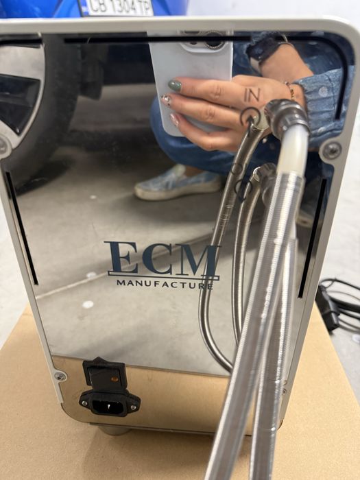 Ecm Puristika Cream Espresso Machine еспресо машина за кафе на зърна