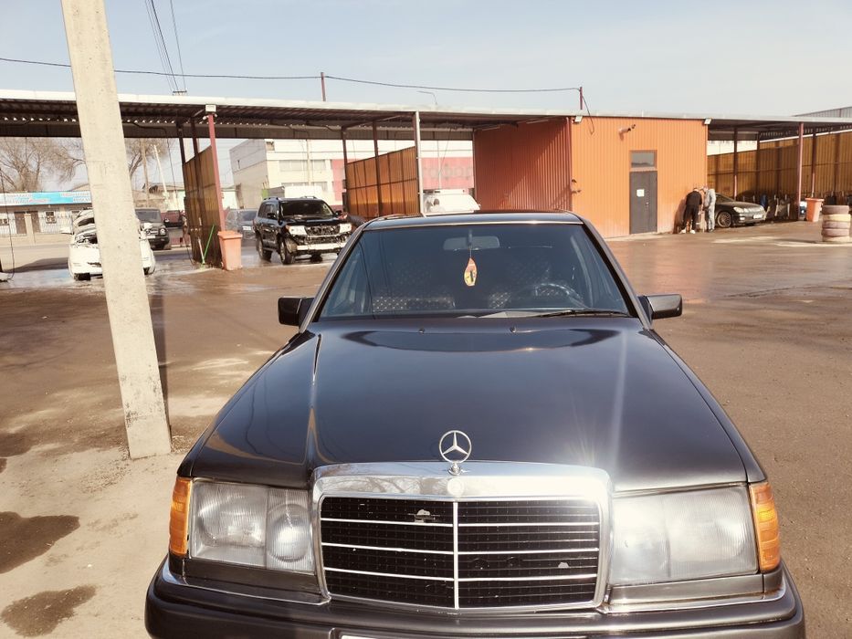 Mercedes 230 обмен предлагайте.