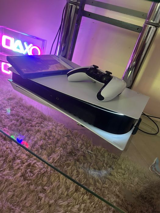 Конзола PlayStation 5 (PS5)