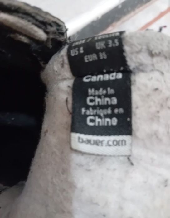 Vând patine second-hand