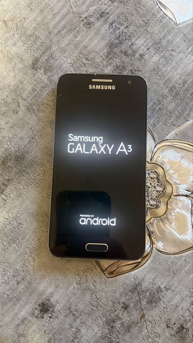 Telefon samsung Galaxy A3