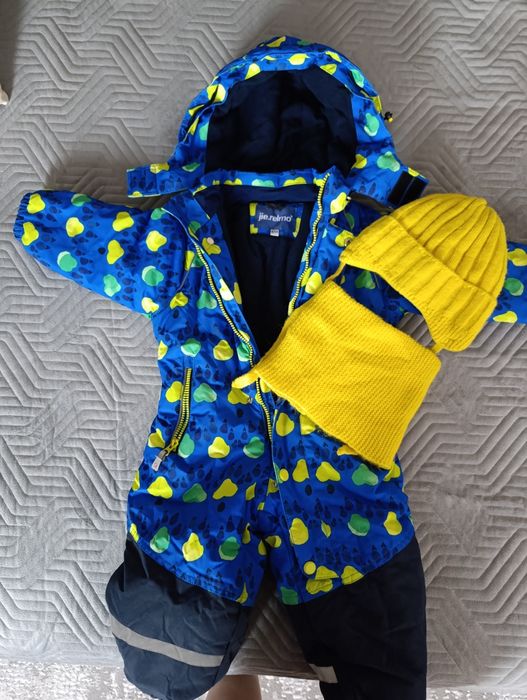 Продам комбинезон детский