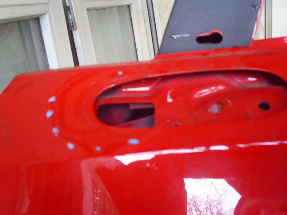 Опел Корса Е -лява врата. Джанти за Ауди и MG .Части за MG.