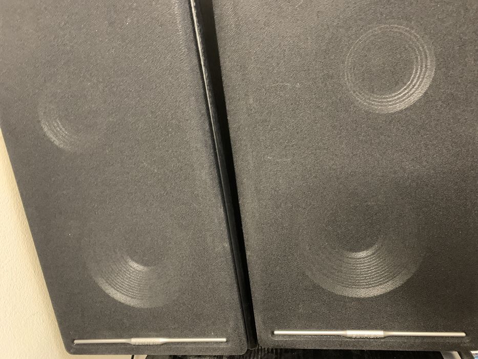 2 kolonka va subwoofer yangi ishlatilmagan
